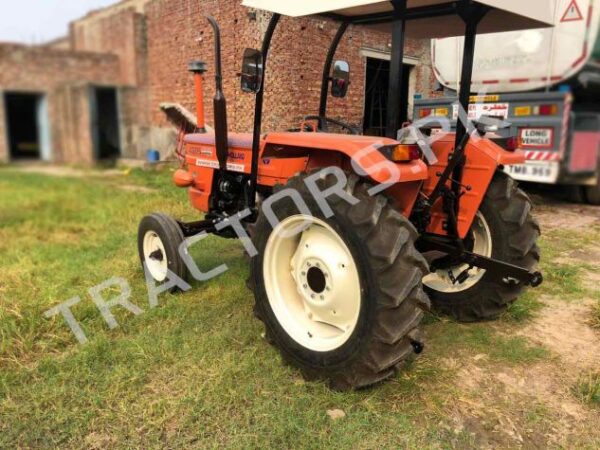 NH 480S Tractor In Botswana