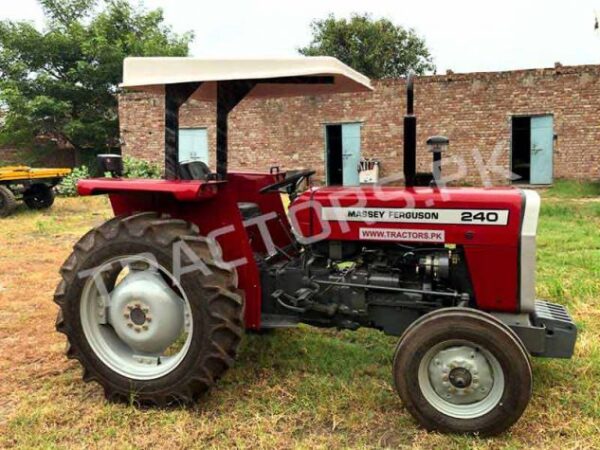 MF 240 Tractor in Botswana